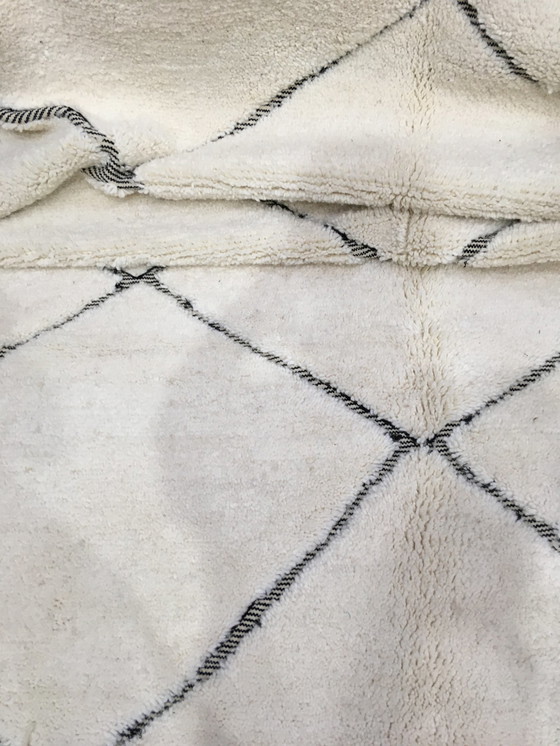 Image 1 of Beni Ouarain Marokkaans Berber Vloerkleed 3m05 x 2m16