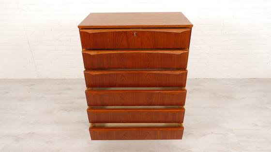 Image 1 of Vintage Deense Ladekast | Teak | 6 Lades | 106 Cm