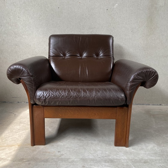 Image 1 of Mid-Century Bruin Leren Fauteuil Eiken Frame