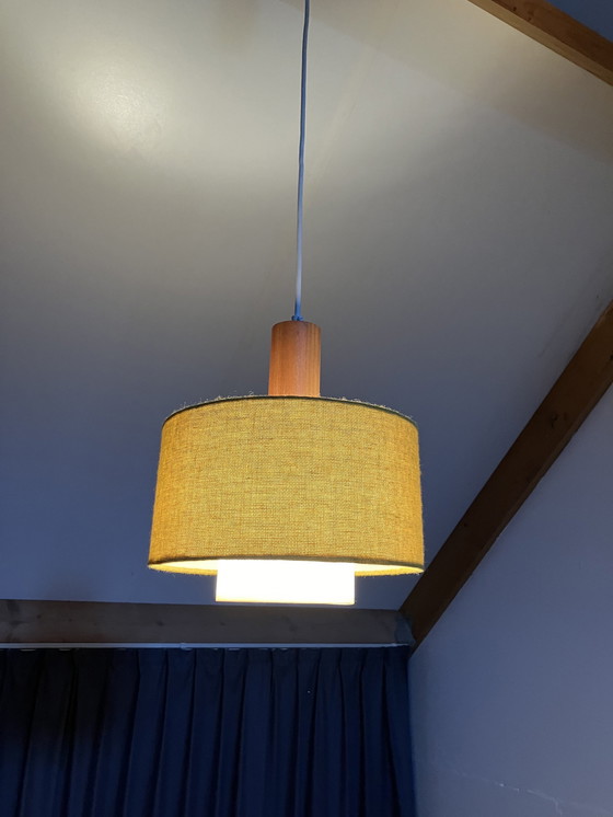 Image 1 of Vintage Jaren 60 Scandinavisch Design Hanglamp Met Gele Kap