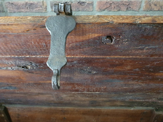 Image 1 of Dekenkist Antiek