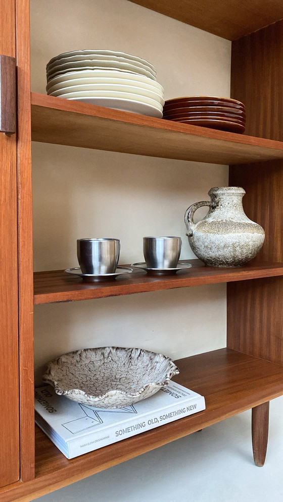 Image 1 of Vintage Teak Houten Kast / Highboard Op Houten Poten 