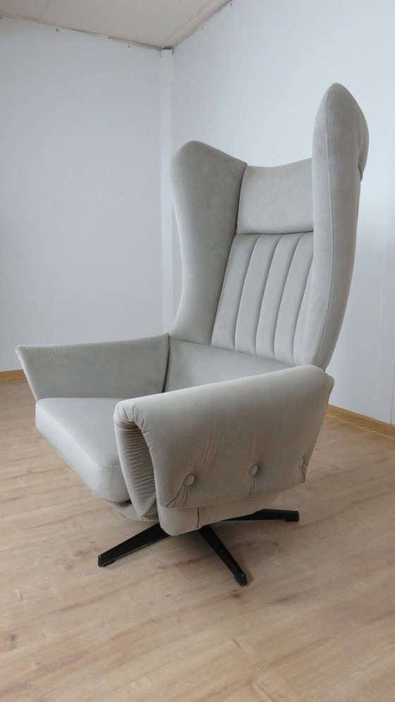 Image 1 of Omhoog Zavody Fauteuil Met Oren