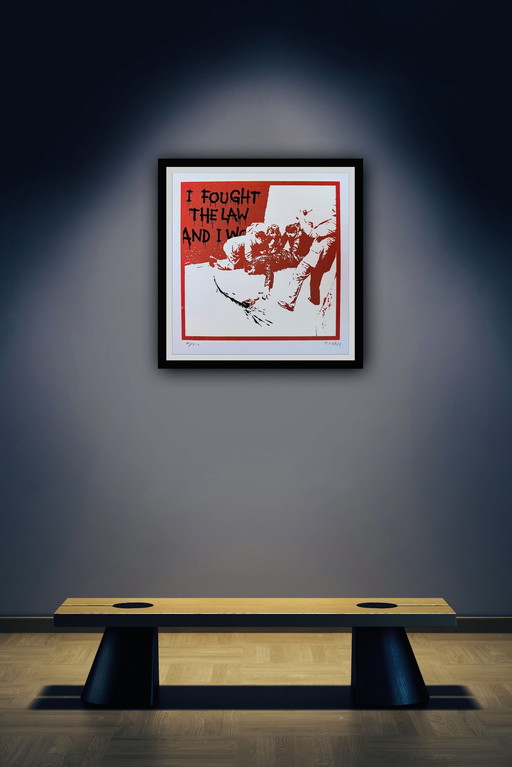 Banksy: Gesigneerde Lithografie, Genummerd 55/250, “I Fought The Law And I Won”