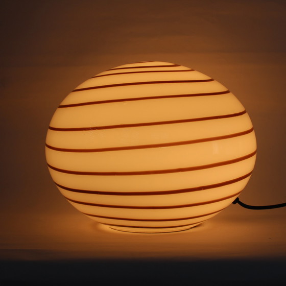 Image 1 of Grote XL Swirl Glazen Lamp