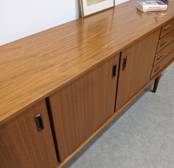 Image 1 of  Prachtig Vintage Teak Dressoir