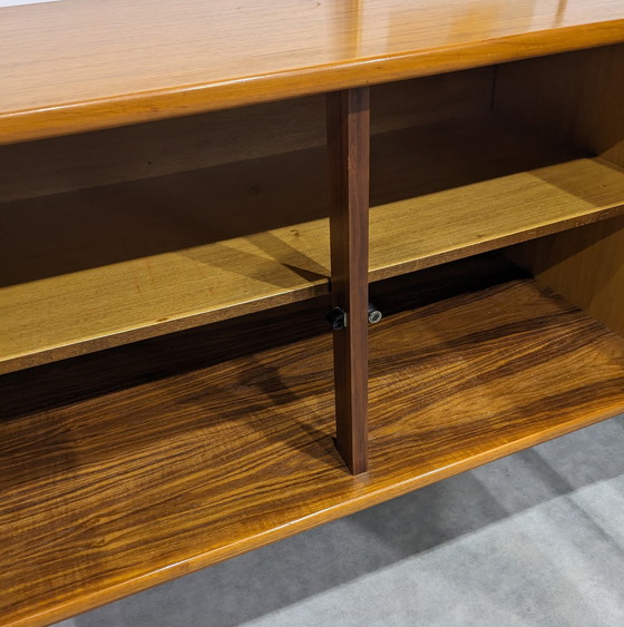 Image 1 of  Prachtig Vintage Teak Dressoir