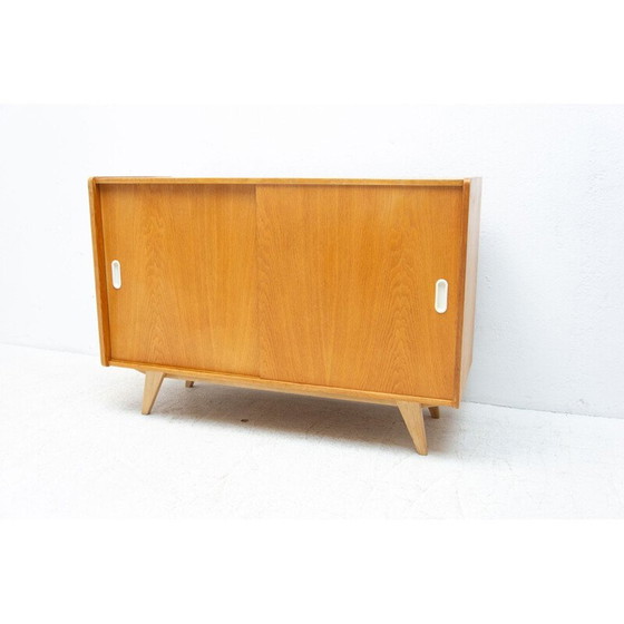 Image 1 of Vintage eiken U-452 dressoir van Jiří Jiroutek, Tsjecho-Slowakije 1960