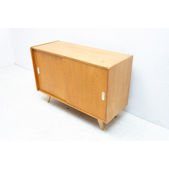 Image 1 of Vintage eiken U-452 dressoir van Jiří Jiroutek, Tsjecho-Slowakije 1960