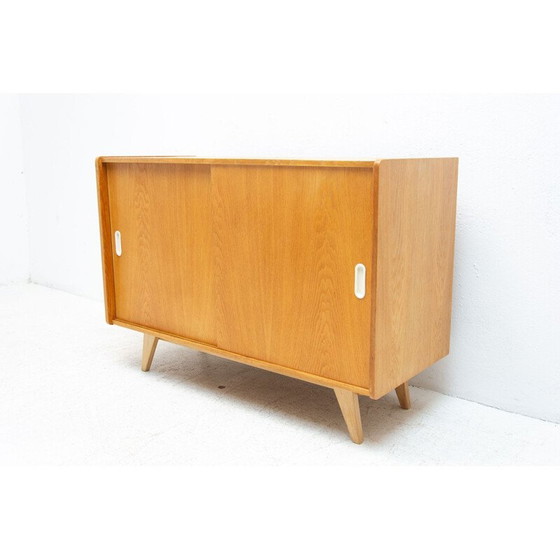 Image 1 of Vintage eiken U-452 dressoir van Jiří Jiroutek, Tsjecho-Slowakije 1960
