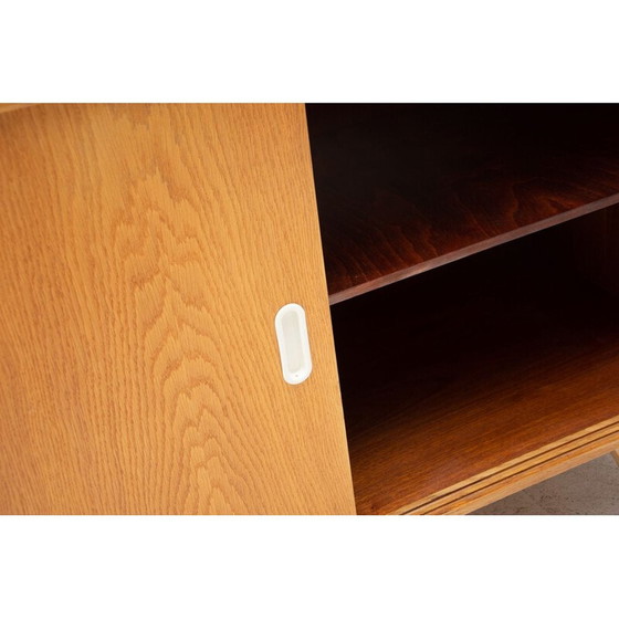Image 1 of Vintage eiken U-452 dressoir van Jiří Jiroutek, Tsjecho-Slowakije 1960