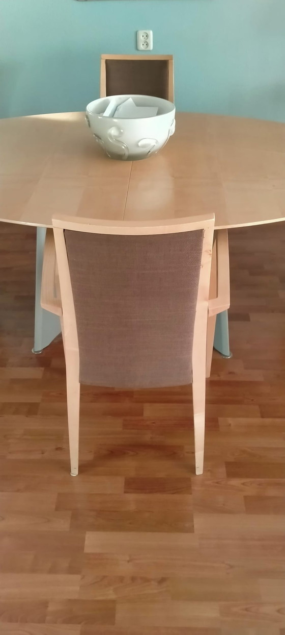 Image 1 of Van Bennekom Eetkamer Tafel Met 4 Stoelen.