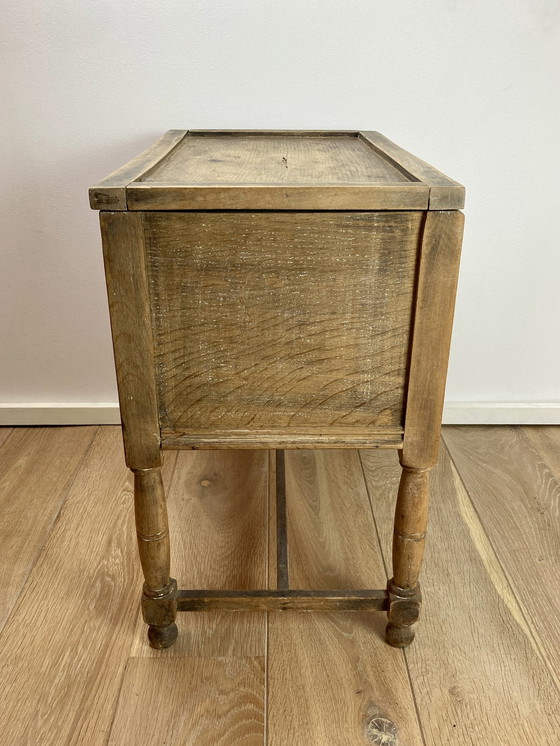 Image 1 of Antiek Houten Klepkastje