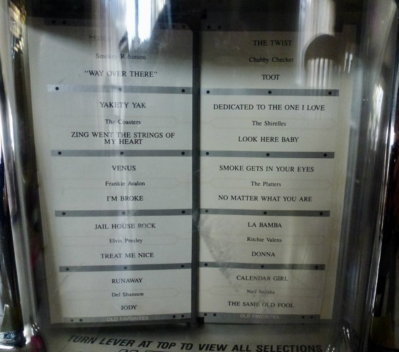 Image 1 of Classic Collector'S Edition Radio-Cassetterecorder Wallbox Jukebox.