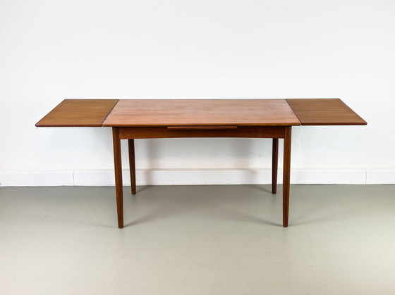 Image 1 of Deense uitschuifbare teakhouten eettafel, 1960S