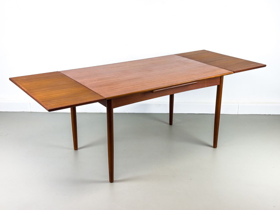 Image 1 of Deense uitschuifbare teakhouten eettafel, 1960S