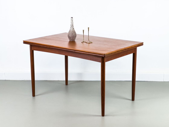 Image 1 of Deense uitschuifbare teakhouten eettafel, 1960S