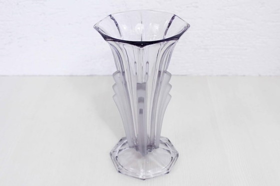 Image 1 of Art Deco vaas van gevormd glas uit de jaren 1930, Val Saint Laurent glas