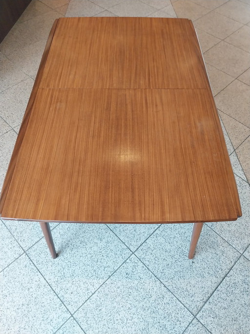 1 X 1970'S Louis Van Teeffelen Uitschuifbare Eettafel Teak.