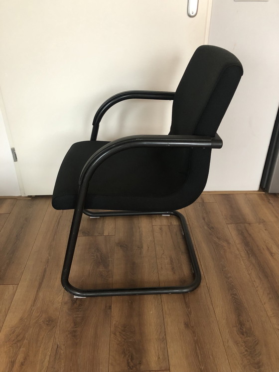 Image 1 of Ahrend 230 Vergaderstoel