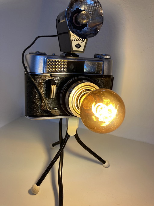 Design Cameralamp Met Retro Flits En Statief