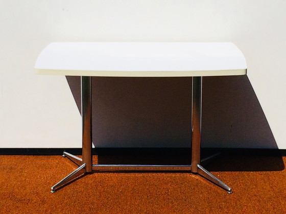 Image 1 of Vintage eettafel