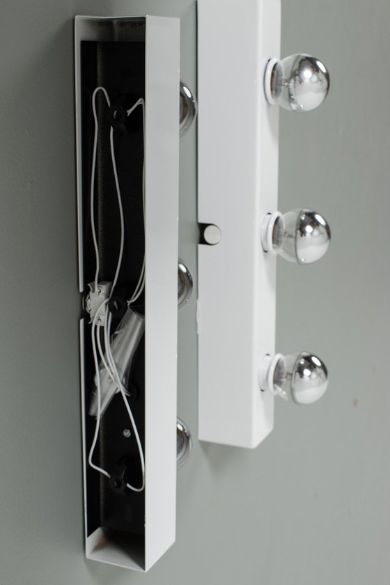 Image 1 of Set van 2 witte spiegellampen