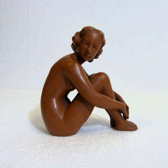 Image 1 of 2 Goebel terracotta vrouwen 1960's