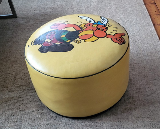 Image 1 of Vintage Poef Asterix 