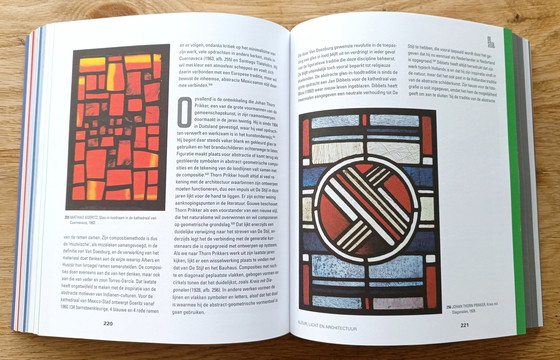 Image 1 of De Stijl: 100 Jaar Inspiratie Boek