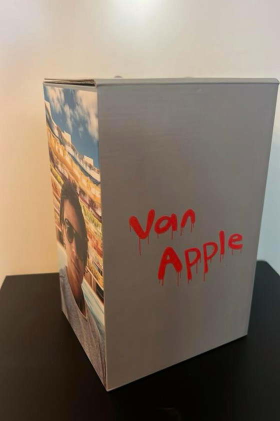 Image 1 of Enjoy your life - Van Apple