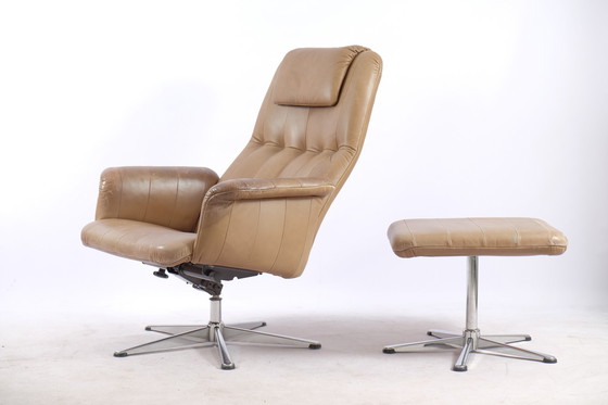 Image 1 of Vintage leren fauteuil met voetenbankje