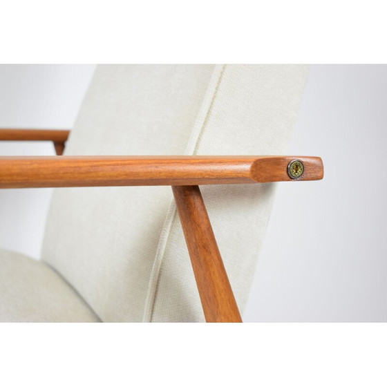 Image 1 of Vintage fauteuil type 300-190 door H. Lis voor Bystrzyckie Meubelfabrieken, jaren 1970