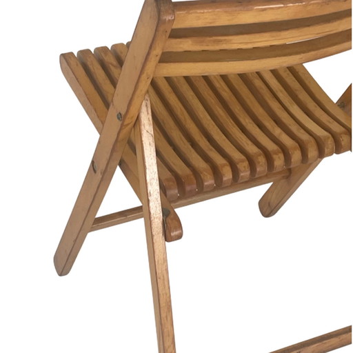 Vintage klapstoel met gebogen zitting