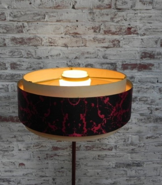 Image 1 of Staande lamp met ronde kap