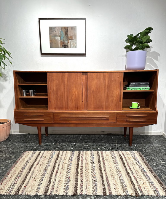 Image 1 of Vintage Deens Scandinavisch Barkast Highboard