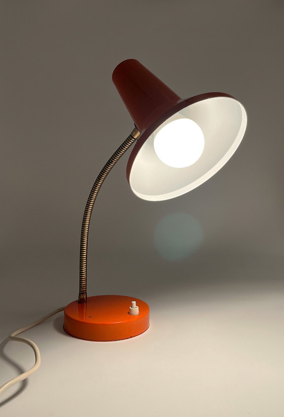 Image 1 of Vintage bureaulamp Oranje 1960 1970 Mid Century Ruimtetijdperk