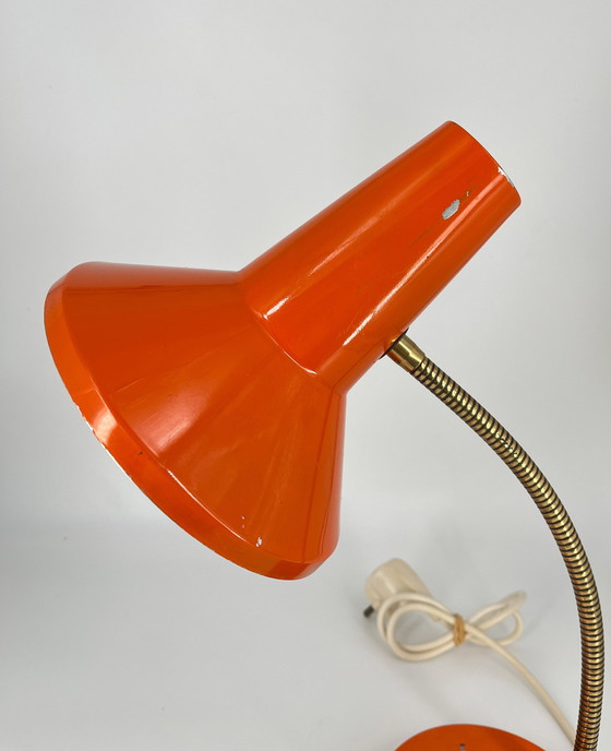 Image 1 of Vintage bureaulamp Oranje 1960 1970 Mid Century Ruimtetijdperk