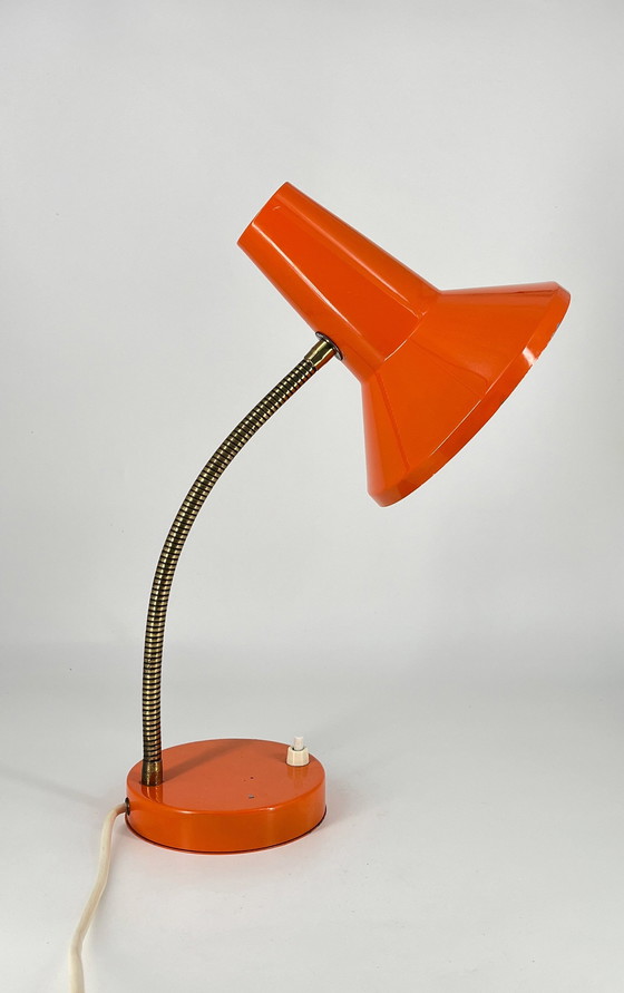 Image 1 of Vintage bureaulamp Oranje 1960 1970 Mid Century Ruimtetijdperk