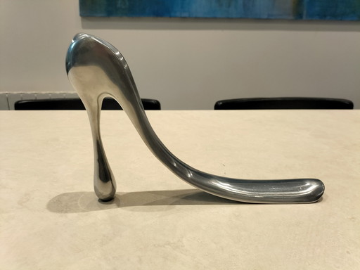 Manolo Blahnik Gegoten Aluminium Schoenlepel