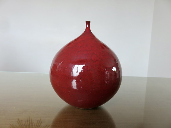 Image 1 of Rood keramische "Vijg" vaas 60's