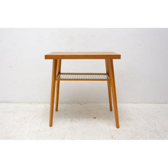 Image 1 of Vintage eikenhouten bijzettafel voor Dřevopodnik Holešov, Tsjecho-Slowakije 1960