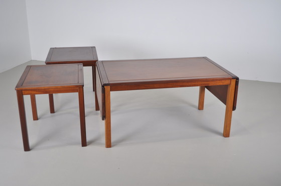 Image 1 of Vintage NN Salon/koffietafel +2 bijpassende bijzettafels.