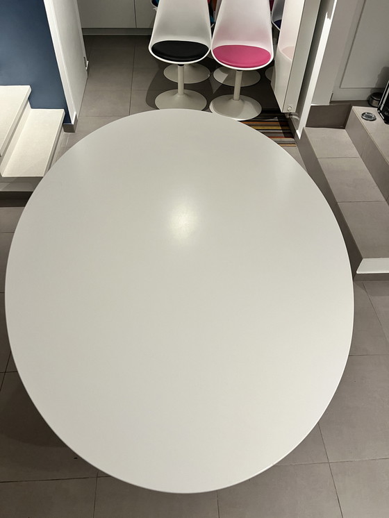 Image 1 of Space age Design tafel ovaal met 8 stoelen