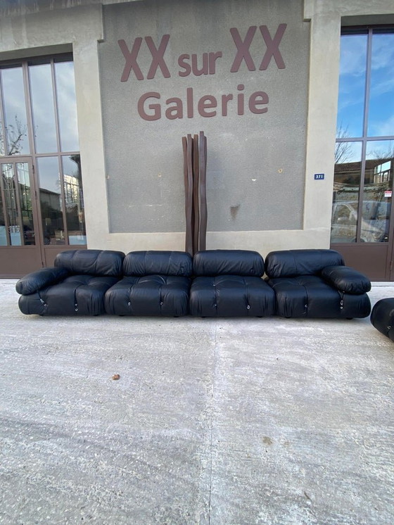 Image 1 of Mario Bellini - Camaleonda Sofa - 1972 Zwart generfd leer
