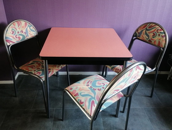 Image 1 of Formica uitschuifbare tafel met stoelen set