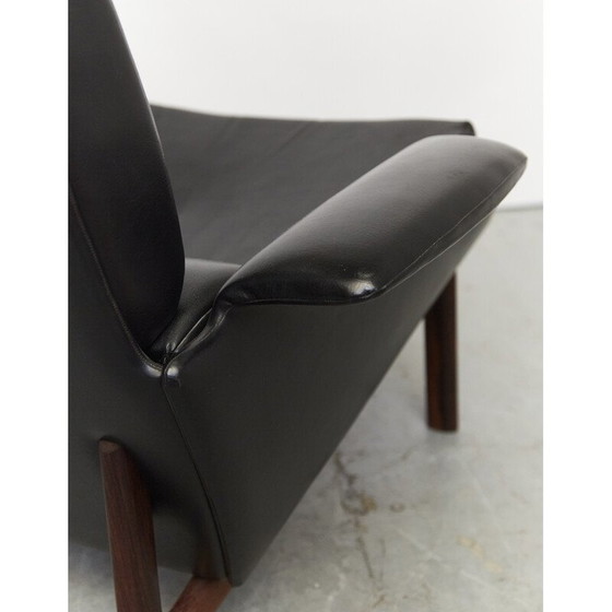 Image 1 of Vintage Adam fauteuil met voetenbank in zwart kunstleer van Kofod Larsen voor Mogens Kold