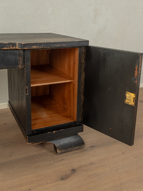 Image 1 of  Bureau uit 1920