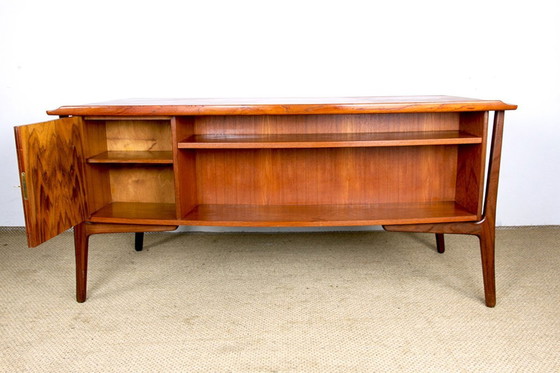 Image 1 of Groot dubbelzijdig Deens teakhouten bureau van Svend Aage Madsen voor H. P Hansen 1960.