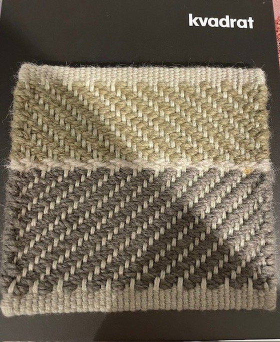 Image 1 of Kvadrat Fusie Kleed